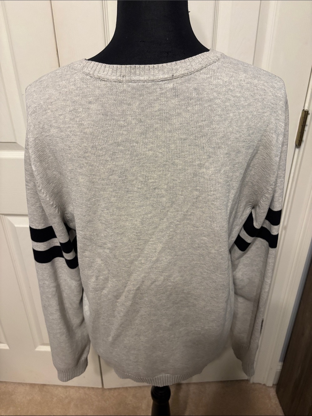 A21 French Bulldog Crewneck Sweater - Picture 5 of 7